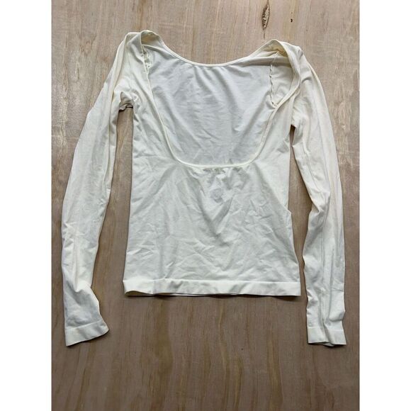 Levi’s And Free People Intimate Bundle Concert Ready M/L Black Cutoff Shorts 31” - Picture 6 of 8